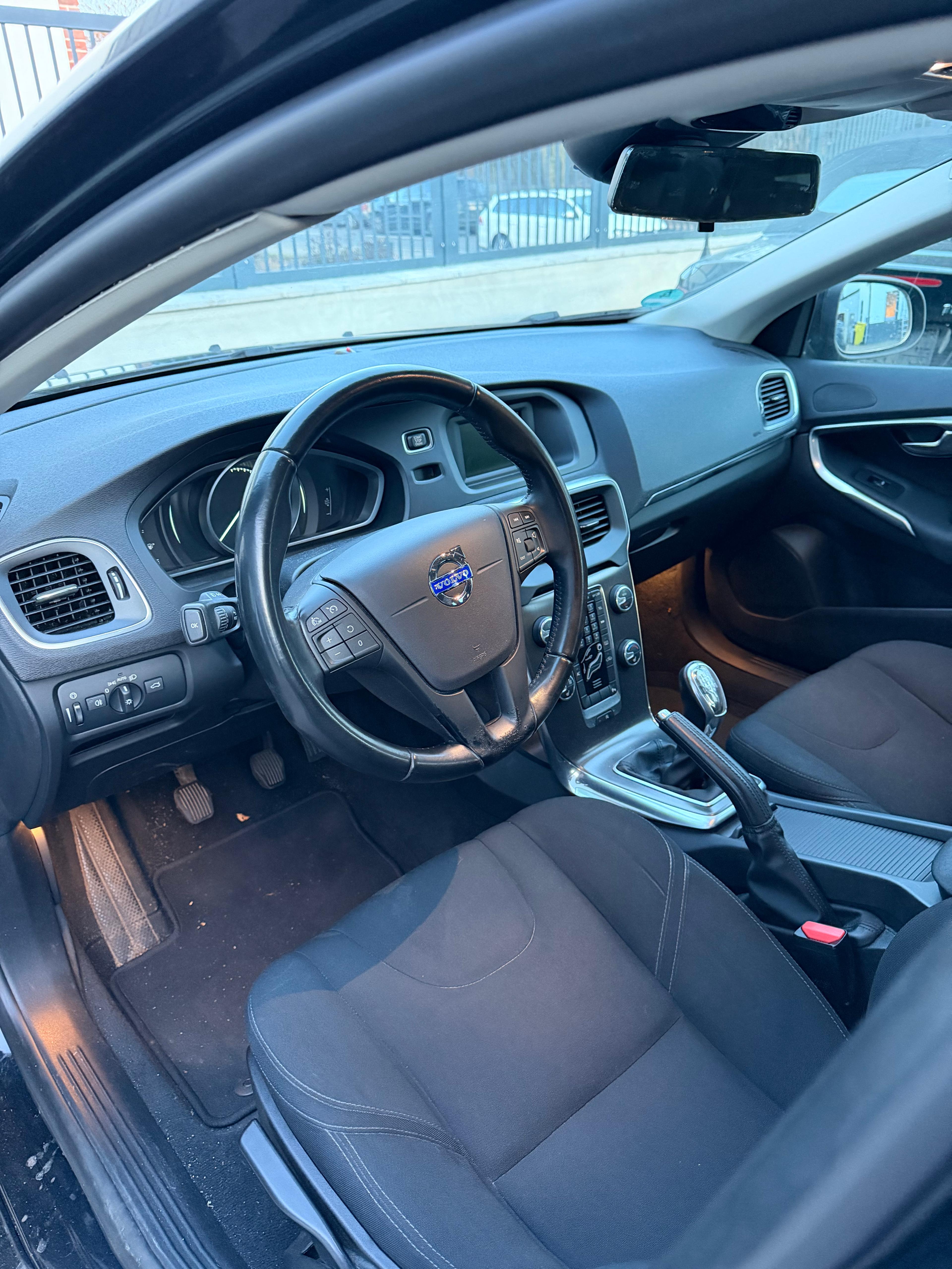 Volvo V40 T2 1.6 Liter Turbo Benzin Euro 5 - 6